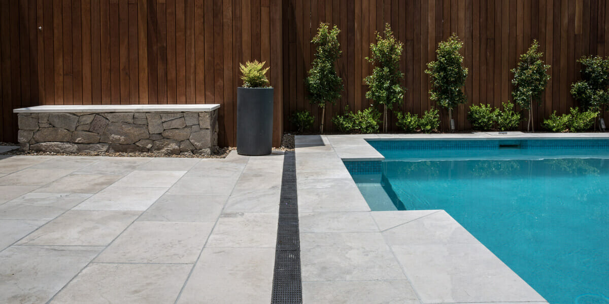 Natural Stones For Pool Landscaping, How To Seal Tiles Around A Pool